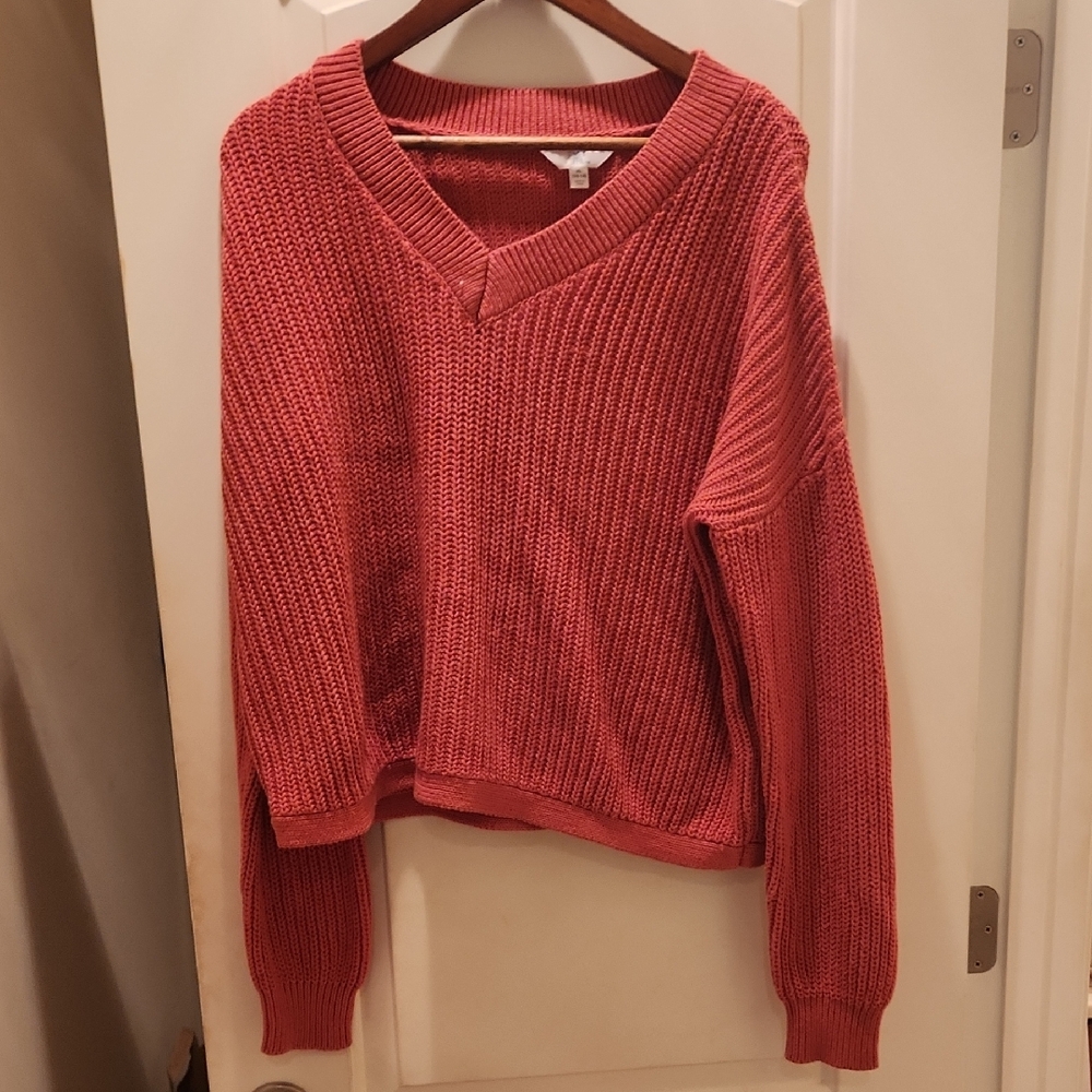 Time and Tru Women's Red V-Neck Sweater